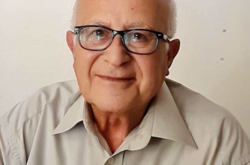  الدكتور نبيه موره مدير مطعم حدائق مورا ببلودان